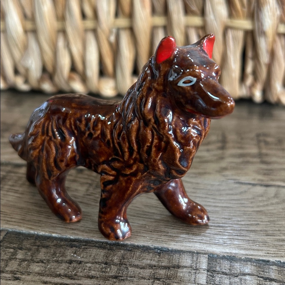 Vintage MCM redware Brown Ceramic Dog Figurine with Red collie Japan rare